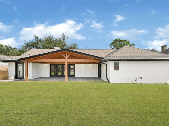 2415 Moss Hill Drive, Houston TX 77080