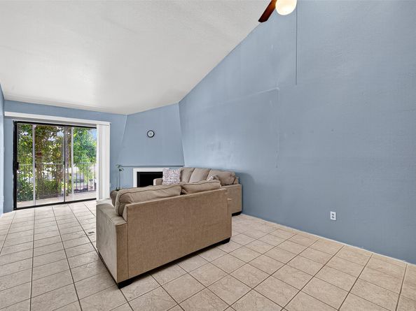 10075 Westpark Drive 73, Houston TX 77042