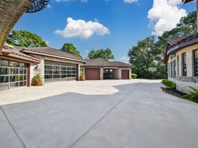 2 Highclere Park Drive, Spring TX 77379