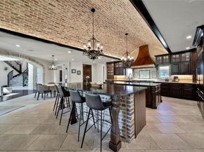 2 Highclere Park Drive, Spring TX 77379