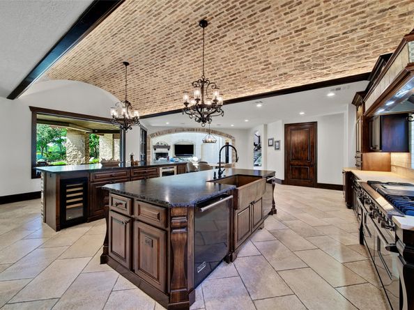 2 Highclere Park Drive, Spring TX 77379