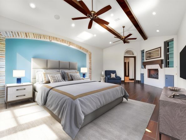 2 Highclere Park Drive, Spring TX 77379