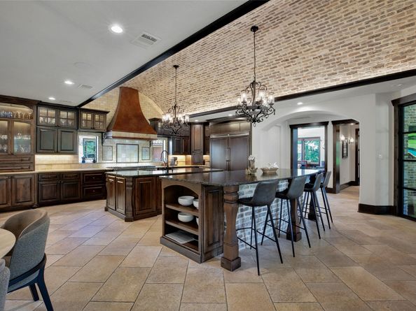 2 Highclere Park Drive, Spring TX 77379