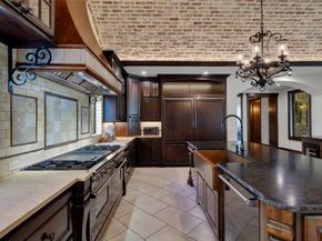 2 Highclere Park Drive, Spring TX 77379