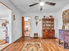 6814 Covington Drive, Houston TX 77091