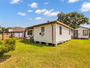 6814 Covington Drive, Houston TX 77091