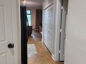 1602 Elgin Street 6, Houston TX 77004