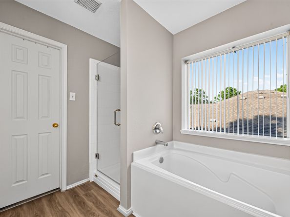 11811 Aerie Drive, Tomball TX 77377