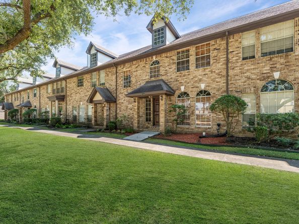 2118 Gemini Street, Houston TX 77058