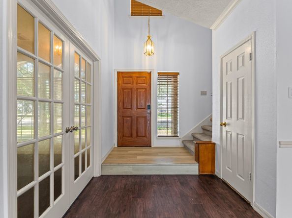 2118 Gemini Street, Houston TX 77058