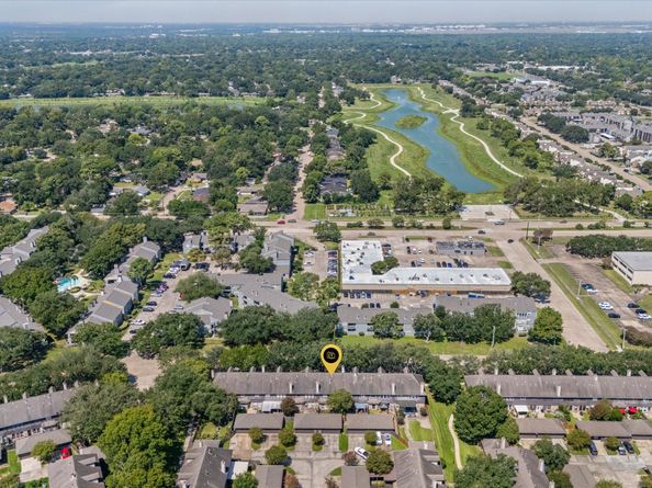 2118 Gemini Street, Houston TX 77058