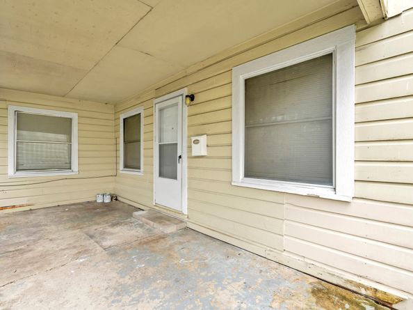3530 Griggs Road, Houston TX 77021