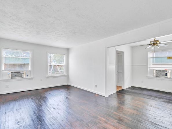 3530 Griggs Road, Houston TX 77021