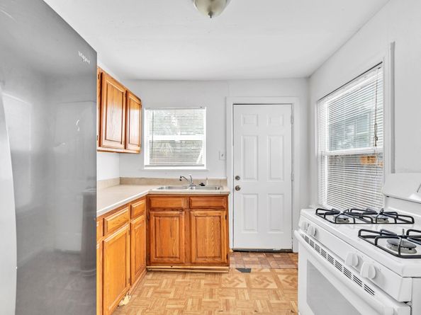 3530 Griggs Road, Houston TX 77021
