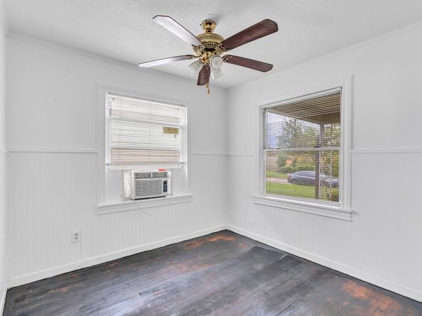 3530 Griggs Road, Houston TX 77021
