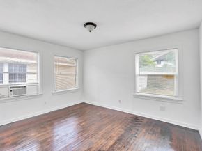 3530 Griggs Road, Houston TX 77021
