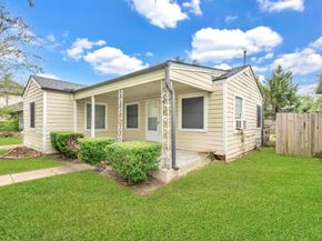 3530 Griggs Road, Houston TX 77021