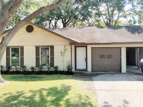 17706 Fife Lane, Webster TX 77598