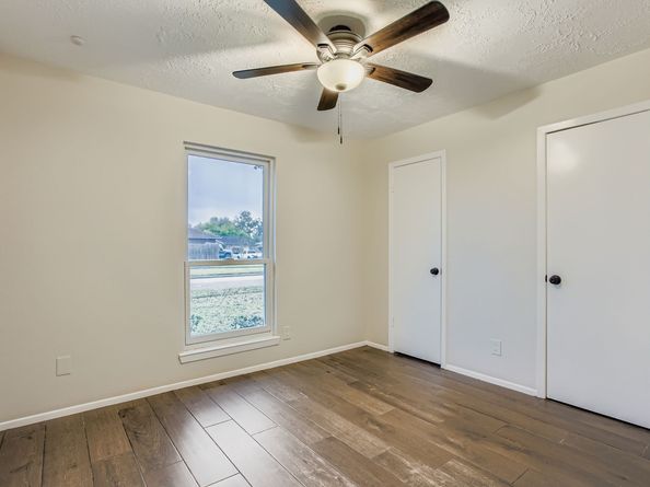 17706 Fife Lane, Webster TX 77598