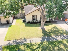 17706 Fife Lane, Webster TX 77598