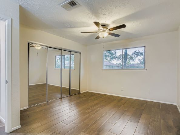 17706 Fife Lane, Webster TX 77598