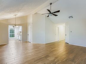 17706 Fife Lane, Webster TX 77598