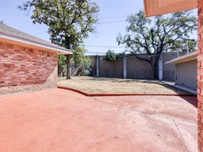 3707 Woodvalley Drive, Houston TX 77025