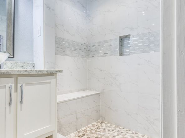 3707 Woodvalley Drive, Houston TX 77025