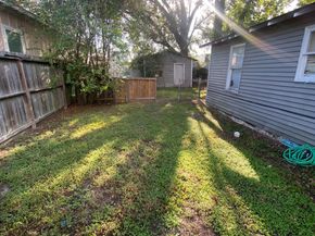 7710 Pointer St, Houston TX 77016