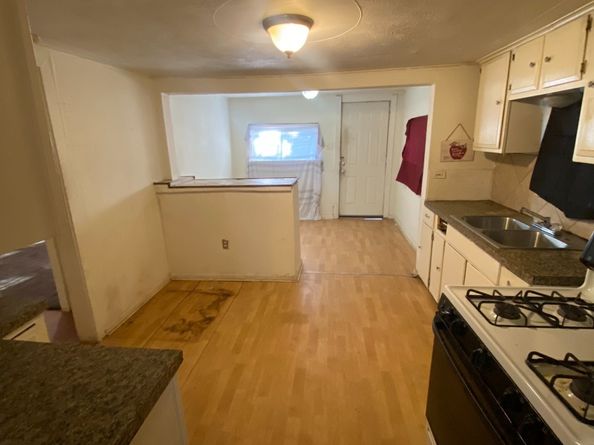 7710 Pointer St, Houston TX 77016