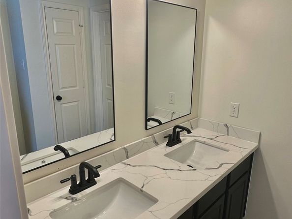 6919 S Gold River Circle, Missouri City TX 77459