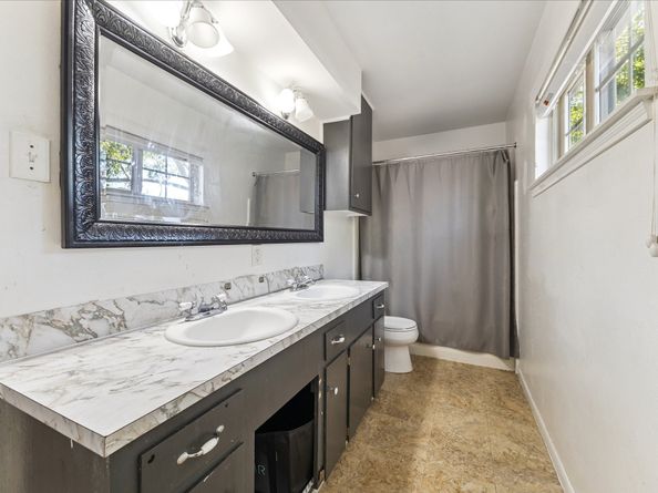 12323 Brandywyne Drive, Houston TX 77077