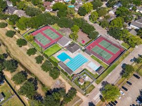 12323 Brandywyne Drive, Houston TX 77077