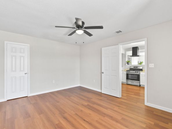 3221 Hage Street, Houston TX 77093