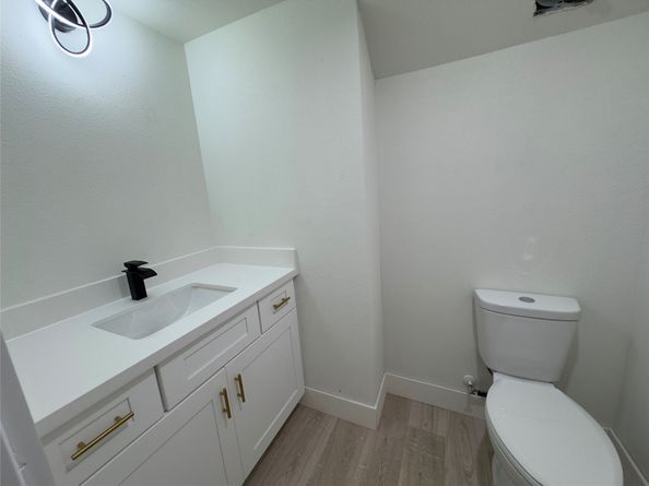 1719 Esther Street A and B, Houston TX 77088