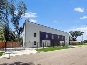 1719 Esther Street A and B, Houston TX 77088