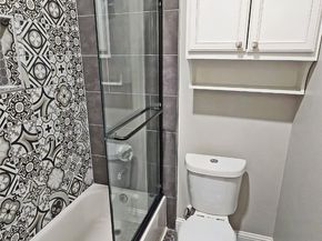 402 Hunt Street, Houston TX 77003