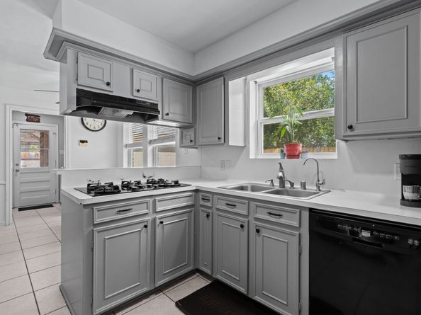 15306 Corona Del Mar Drive, Houston TX 77083