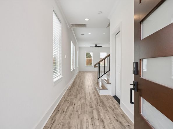 6635 TC Jester Boulevard A, Houston TX 77091