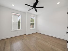 6635 TC Jester Boulevard A, Houston TX 77091