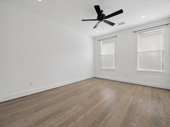 6635 TC Jester Boulevard A, Houston TX 77091