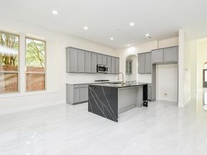 1123 Penny Worth Drive, Sugar Land TX 77479