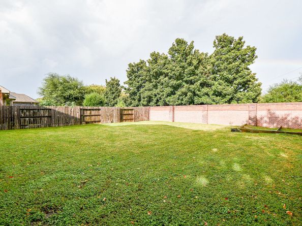 1123 Penny Worth Drive, Sugar Land TX 77479