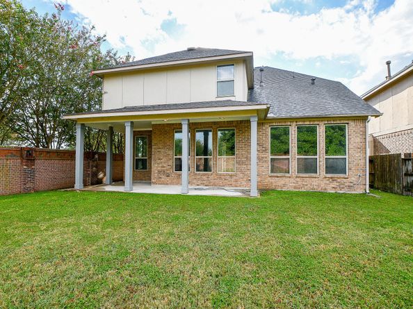 1123 Penny Worth Drive, Sugar Land TX 77479