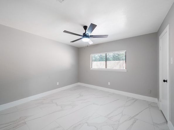 23 Summer Crest Circle, The Woodlands TX 77381