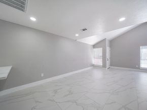 23 Summer Crest Circle, The Woodlands TX 77381