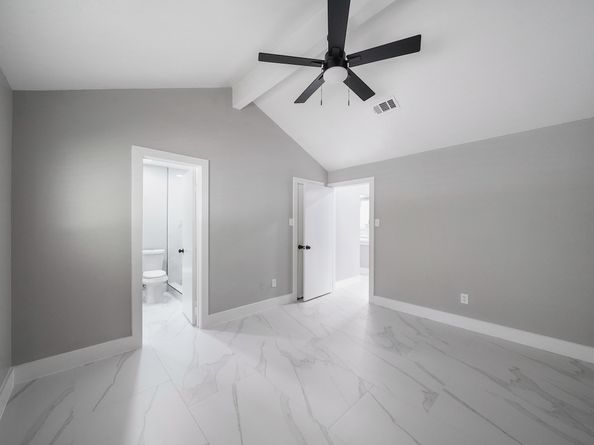 23 Summer Crest Circle, The Woodlands TX 77381