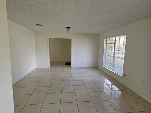 7206 Navidad Road, Houston TX 77083