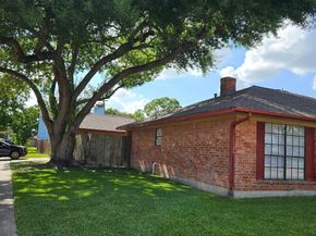 7206 Navidad Road, Houston TX 77083