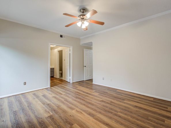 11711 Memorial Drive 188, Houston TX 77024